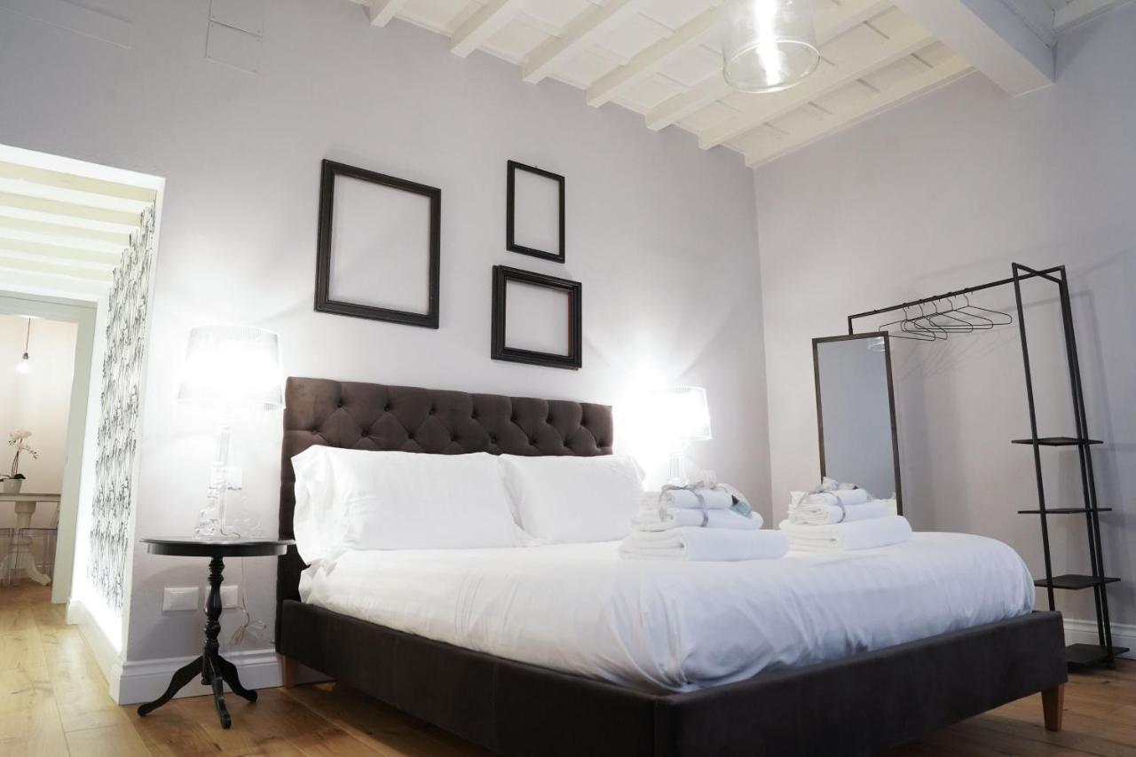 Art Apartment Black & White Suite Florença Exterior foto